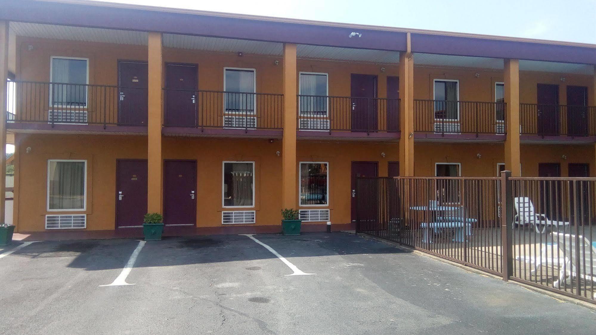 Travelers Inn Elizabethton Extérieur photo